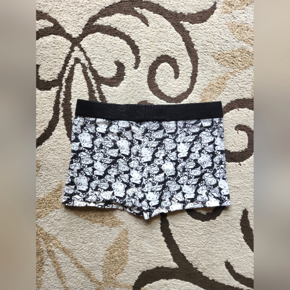 Forever 21 Black and White Hello Kitty Shorts - Picture 2 of 5